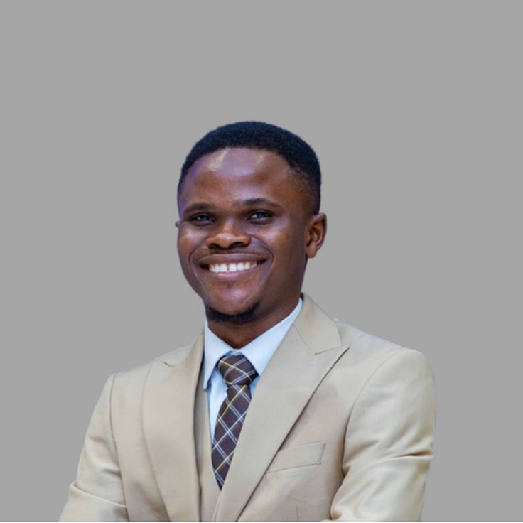 Portrait of Ahmed Adeagbo